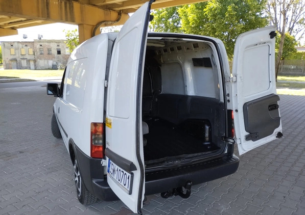 Opel Combo cena 7900 przebieg: 220000, rok produkcji 2004 z Kutno małe 407